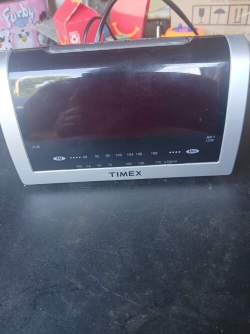 Timex AM/FM Alarm Clock Radio Jumbo LED Display T256S Flashing Snooze
