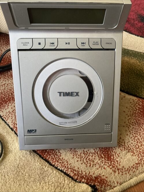 Timex Clock and Radio CD Player with MP3 Function T609T Tested Working