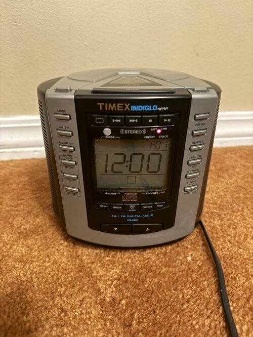 Timex Indiglo T600B Stereo CD Player Alarm Clock Radio AM/FM Nature Sounds