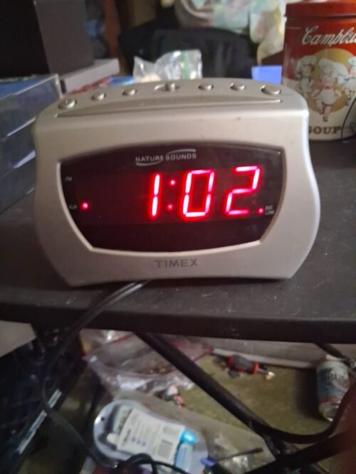 Timex Nature Sounds Alarm Clock Radio AM/FM Snooze LCD Display Tested Works