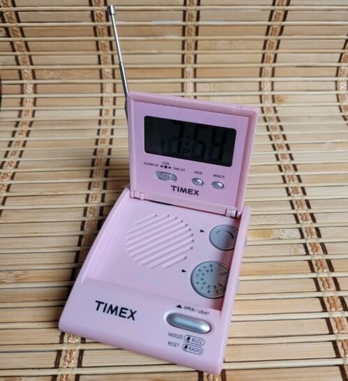 TIMEX Pink Flip Top Portable Travel Alarm Clock AM FM Radio Buzzer Model T315P