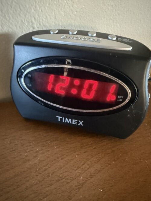Timex T101L Alarm Clock Black LED Digital Display Tested Works Great