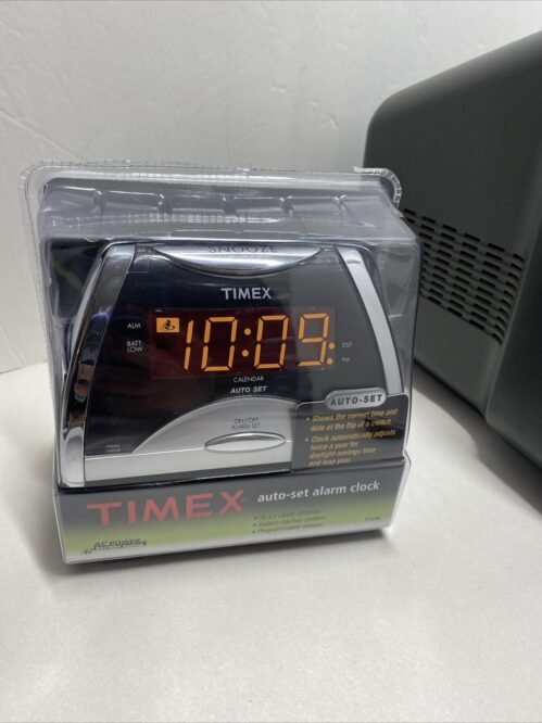 Timex T103S Alarm Clock-Silver-Red LED-Corded/Battery Backup New Sealed