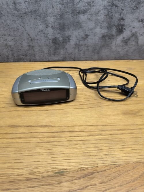 Timex T109S Digital Extra Loud Alarm Clock AM-FM Radio Grey