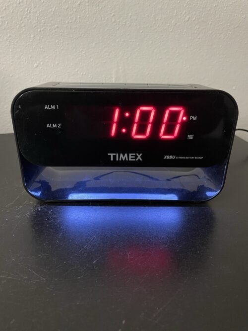 Timex T128BX Dual Alarm Clock with USB Charging, LED Night Light, Large Snooze