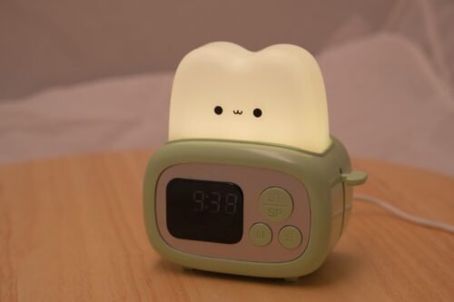 Toaster Kids Alarm Clock Dimmable Digital Clock with Night Light Rechargeable