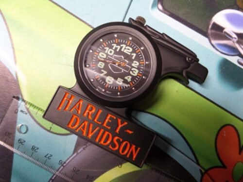 ULTRA RARE HARLEY DAVIDSON SCREAMIN EAGLE METAL Desk CLOCK