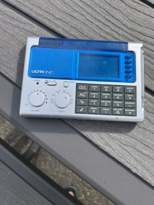 Ultronic WS-9 World Traveler Portable Flip Up Alarm Clock Radio Calculator