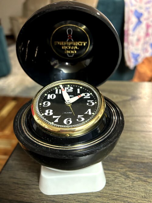 Unique Linden Bowling ball table alarm clock Vintage Runs Excellent condition