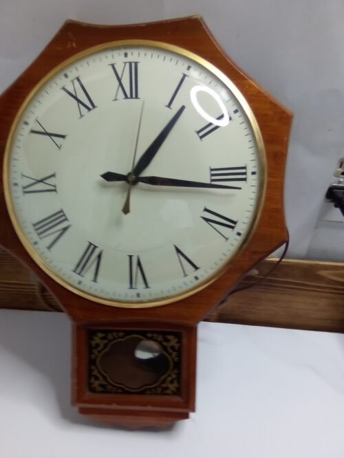 United Clock Corp. Wall Clock Model #597 Wood Octagon Works Brooklyn NY Tested
