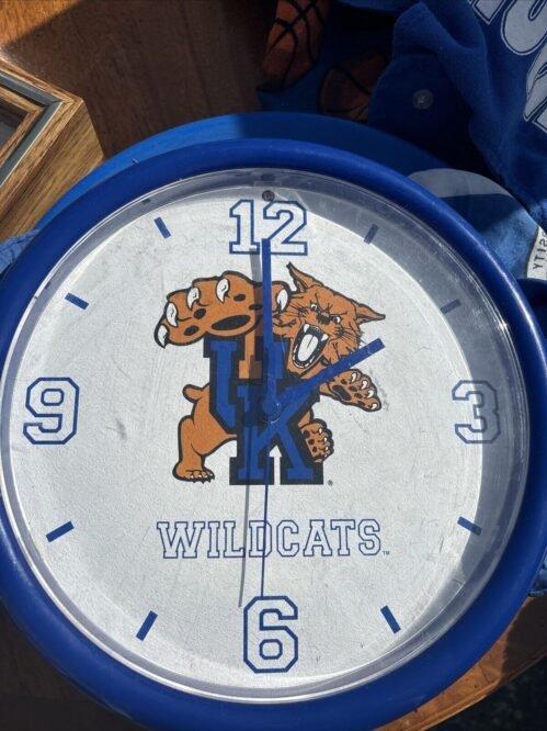 University Of Kentucky 14 In X 14 In L Round Classic Logo Wildcat UK Wall Clock