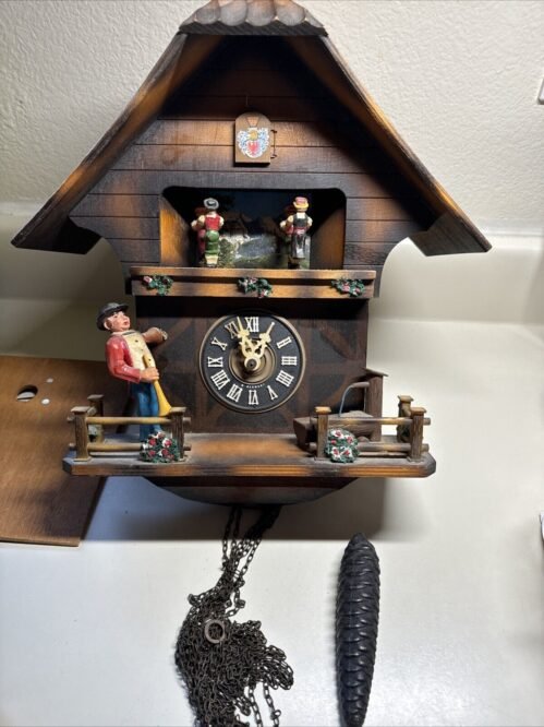 VGT Trumpeter cuckoo clock W. Germany black forest w/ Dancers