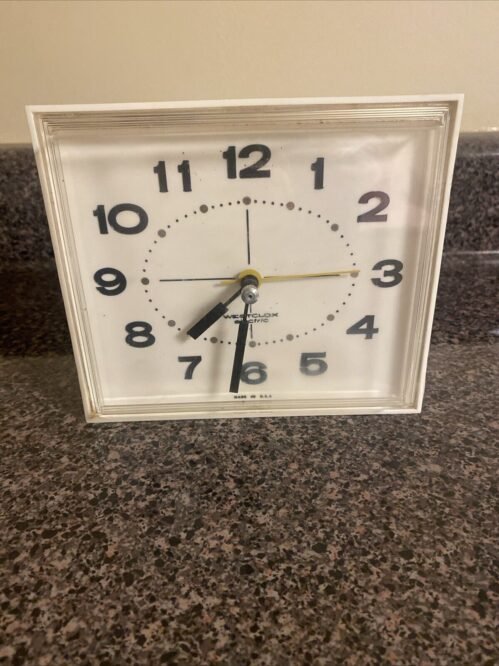 Vintage - Westclox Kitchen Wall Clock S13-K 5.5"x6.25" Mid Century MCM - Works