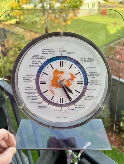 Vintage 1970’s Lucite Stand GMT World Time Zone Clock Flying Airplane Hand Japan