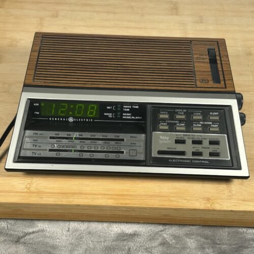 Vintage 1982 General Electric GE 7-4687A AM/FM Clock Radio TV Sound TESTED Works