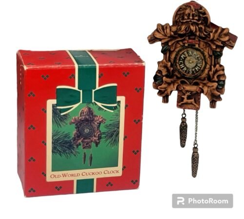 Vintage 1984 Hallmark Keepsake Old World Cuckoo Clock Christmas Ornament - C107