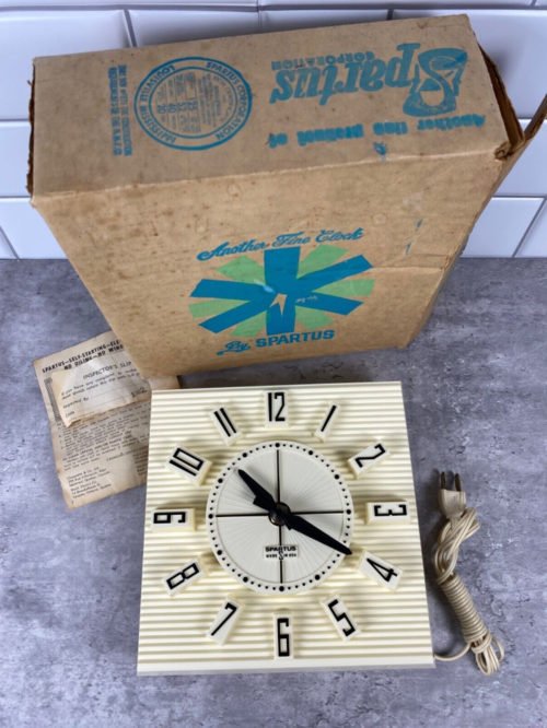 Vintage 50s Spartus Electric Wall Clock Art Deco Mid-Century Modern NOS Works