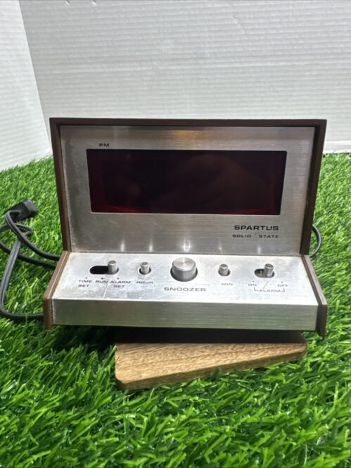 Vintage 70’s SPARTUS Solid State Red Digital LED Alarm Clock 21-3004-500 Tested