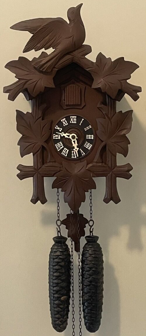 Vintage 8 day Bird Leaves Black Forest Wall Weight Driven Cuckoo Clock