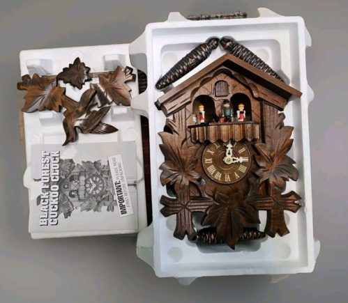 Vintage 90 s Danbury Mint Black Forest German Style Musical Cuckoo Clock NIP image