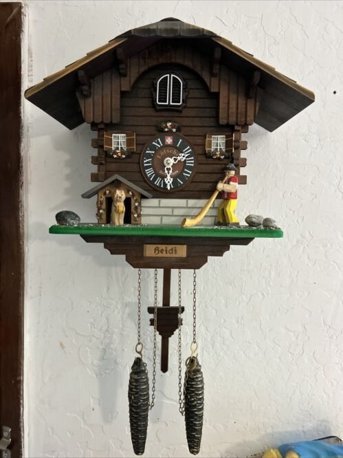 Vintage beidi lotscher farm house dog swiss cuckoo clock