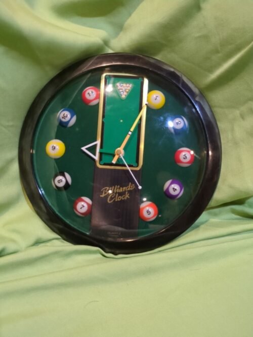 Vintage Billiards Clock Quartz 11" in Diameter Working Condition