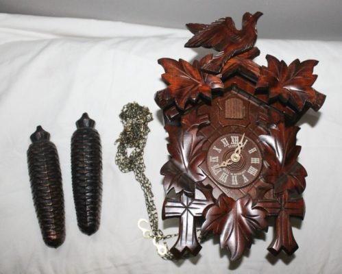 VINTAGE BLACK FOREST SCHNEIDER MADE IN GERMANY CUCKOO CLOCK WOOD WORKS GREAT!
