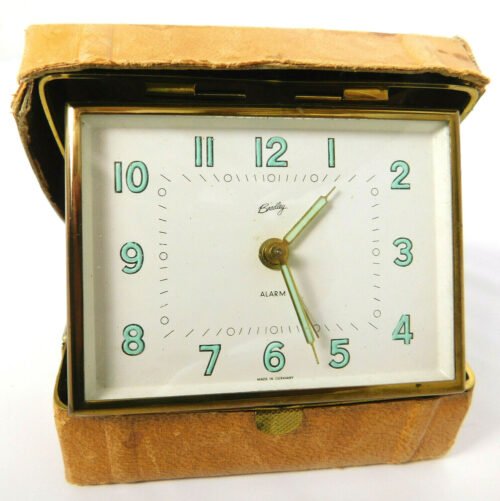 Vintage Bradley Folding Travel Alarm Clock "Trunk" style case has damage WORKS