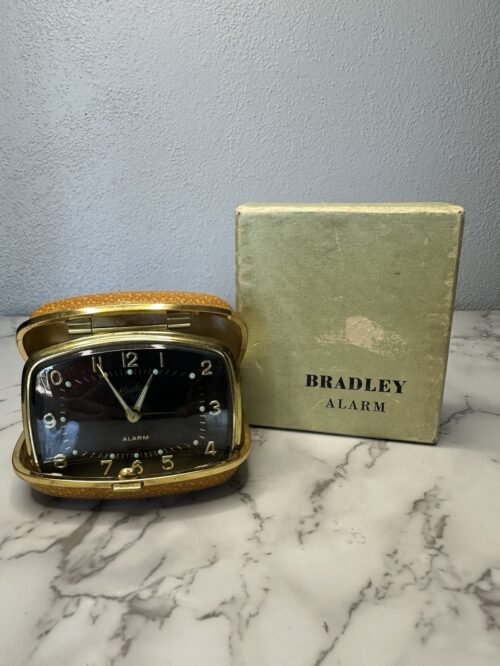 Vintage Bradley Fold Up Travel Winding Alarm Clock. Germany. Style 438. Tan.