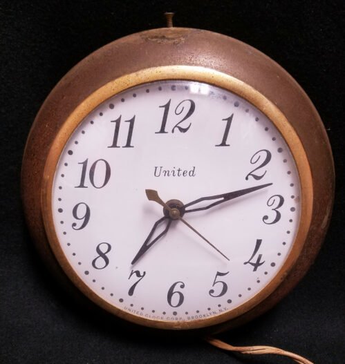 Vintage Brass Wall Clock UNITED CLOCK CORP Brooklyn NY 8" round model 370 WORKS