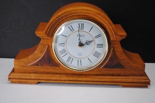 VINTAGE BULOVA B1818 WESTMINSTER CHIME MANTEL CLOCK WITH BURL HIGHLIGHTS