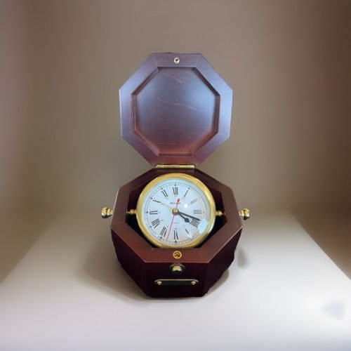 Vintage Bulova Quartz Maritime Nautical Gimballed Lidded Wood Box Ship Clock