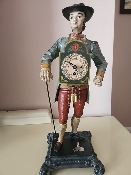 Vintage Cast Iron Dutch Peddler Clock 16,5" Tall. Works