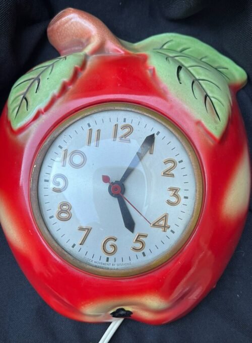 Vintage Ceramic Apple Kitchen Clock, Sessions Movement Working! 1950’s USA Made