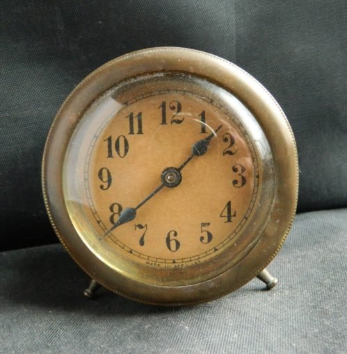 Vintage Colonial Midget German Peg Leg Clock