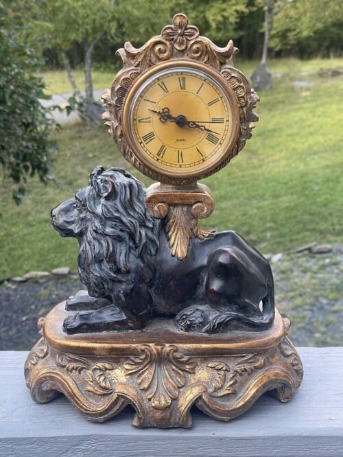 Vintage Couchant Laying Lion Quartz Mantel Shelf Clock Regency Modern Style