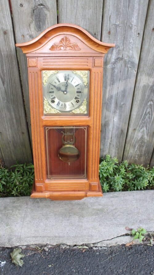 Vintage D&A Mechanical Pendulum Wooden Wall Clock Korea Runs Stops Chimes With K