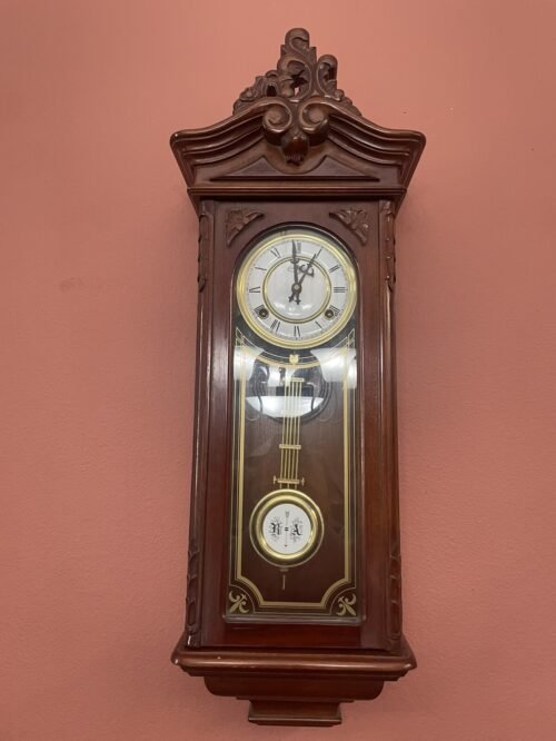 Vintage D&A Wooden Wall Clock with Pendulum - Made in Korea - Classic Decor