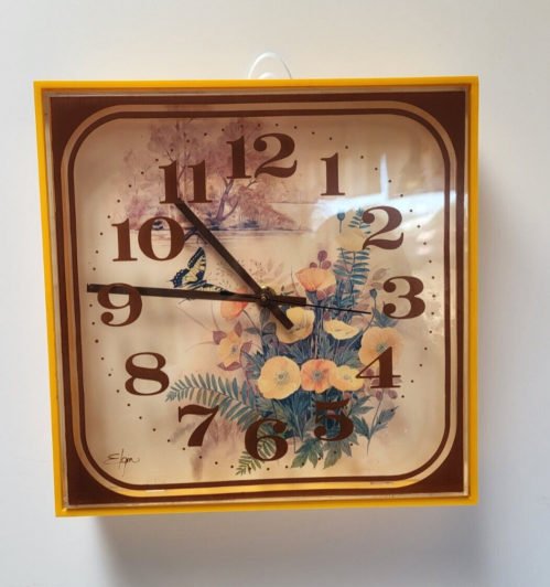 Vintage Elgin Clock Retro 1970s Kitchen Butterfly Mustard Gold Shadow Box