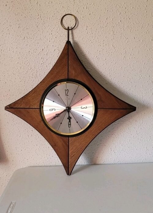 Vintage Elgin Mid Century Modern Starburst Wall Clock With Diamond Wood Accents