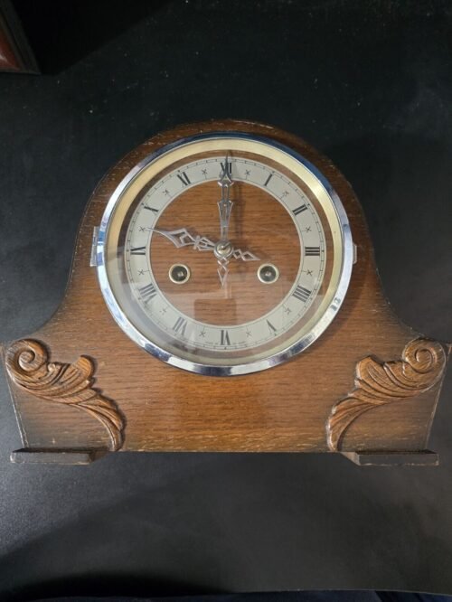 Vintage English Dubros All British DUPONTIC Striking Mantel Clock