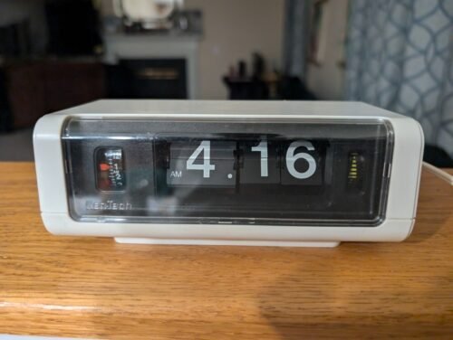 Vintage Flip Clock -Read Description