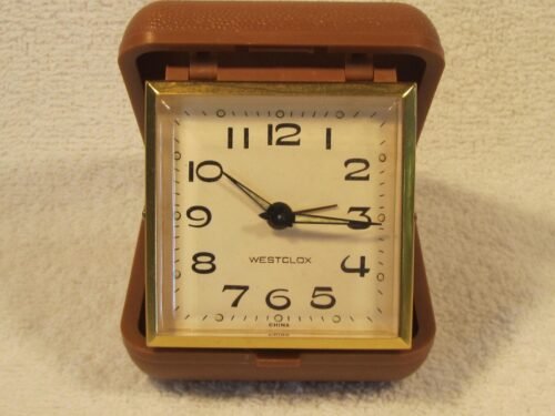 VINTAGE FOLDING WINDUP WESTCLOK TRAVELMATE TRAVEL ALARM CLOCK