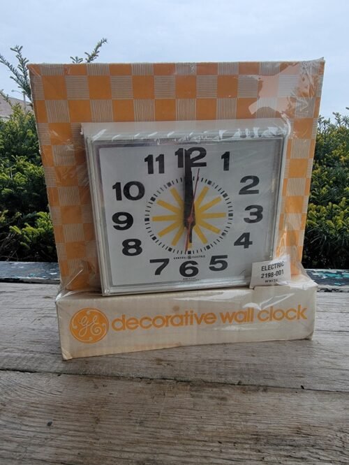 Vintage G.E. General Electric Wall Clock New Old Stock MCM 60s 70s Sealed