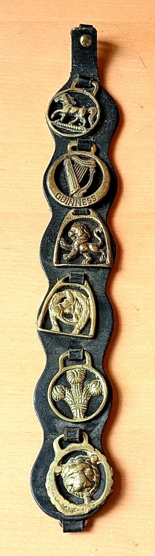 Vintage Guinness Old Gold Lustre Antique Pub Ornament Man Cave Ireland Dublin UK