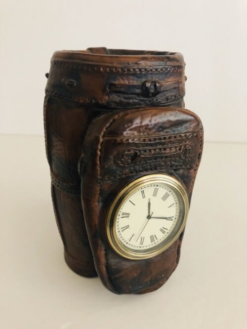 Vintage Heavy Resin Golf Bag Desktop Clock With Pen Holder 6" Tall