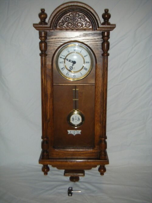 Vintage Howard Miller Model 612-462 Westminster Chime Wall Clock