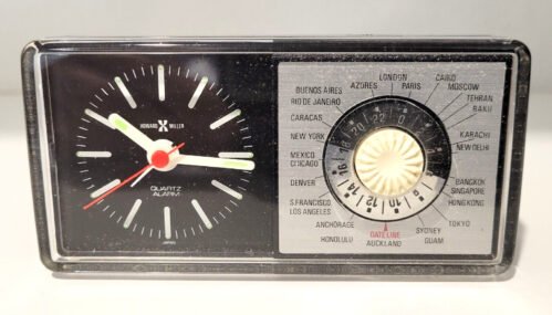 Vintage HOWARD MILLER Quartz Alarm Travel International Clock - 4RB615 - Tested