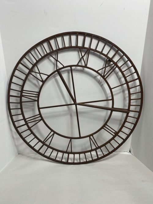 VINTAGE LARGE 24” METAL IRON WALL CLOCK Wall Art RUSTIC ROMAN NUMERALS