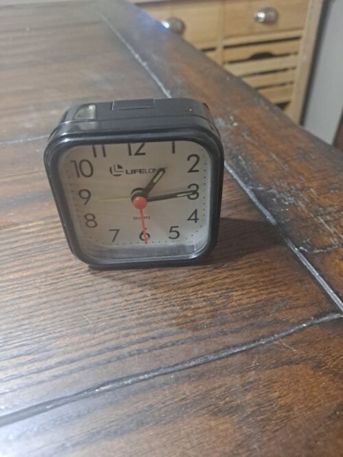 Vintage LifeLong Quartz Small Portable Clock / Alarm Clock Working Condition